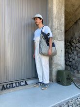 Load image into Gallery viewer, 3way denim bag (shoulder, shoulder, handheld) reversible